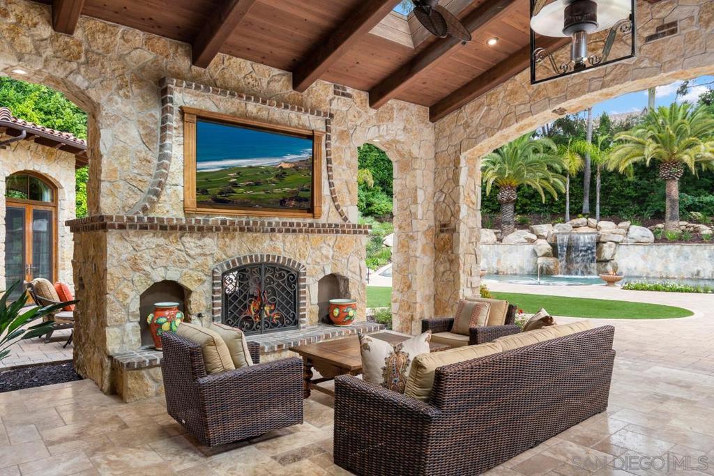 Rancho Santa Fe - Residential