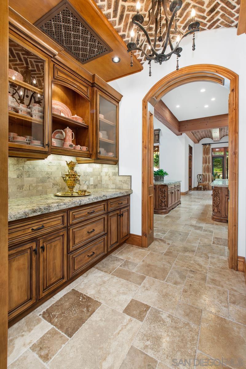 Rancho Santa Fe - Residential