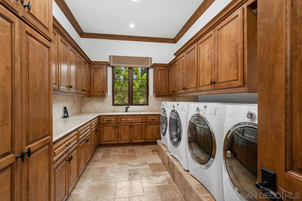 Rancho Santa Fe - Residential