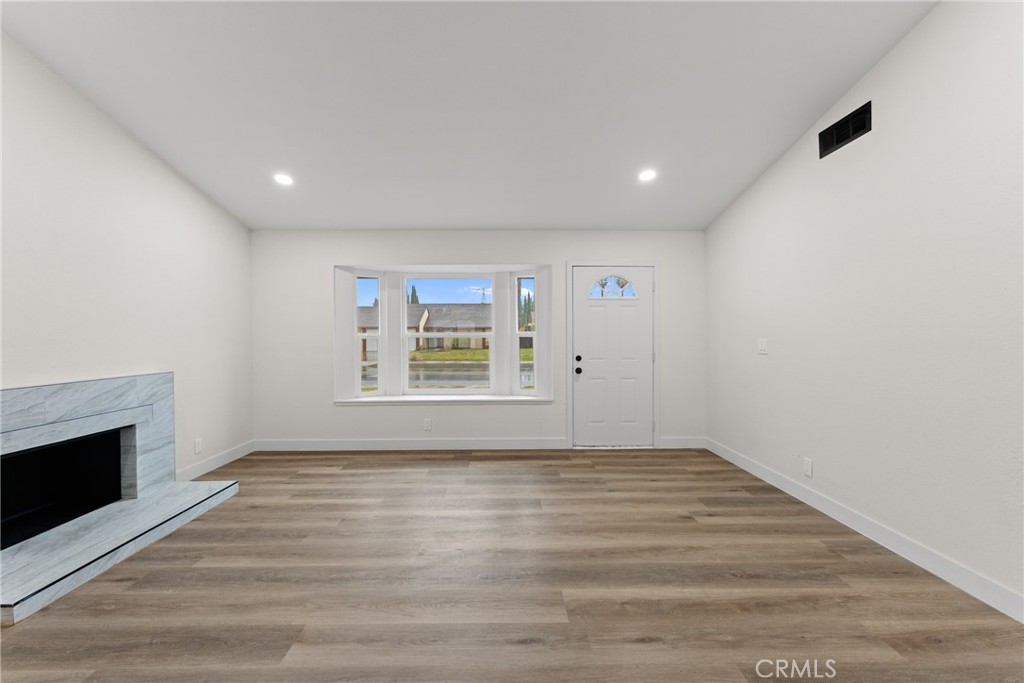 1365 W Etiwanda Avenue