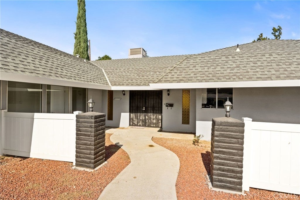 1011 Oregon Drive