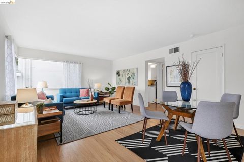 Photo of 1825 Highland Pl PL #1829, Berkeley, CA 94709 (MLS # 41134012)