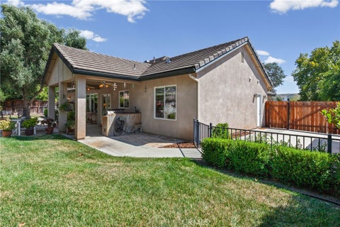 Tiny photo for 909 Experimental Station RD, Paso Robles, CA 93446 (MLS # SC26190138)
