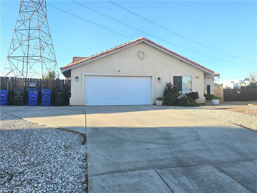 13022 San Ysidro