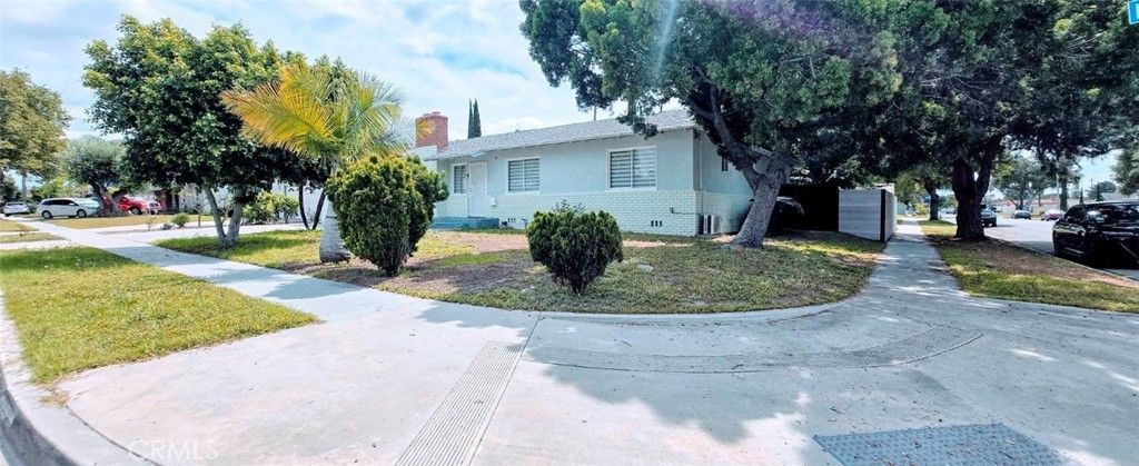 Photo of 1974 W Harriet Lane, Anaheim, CA 92804 (MLS # OC26069541)