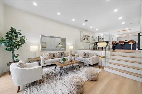 10 Starfall Unit 11, Irvine, CA 92603 - MLS#: PW26027734