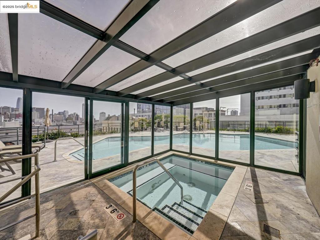 CIVIC CENTER - Residential