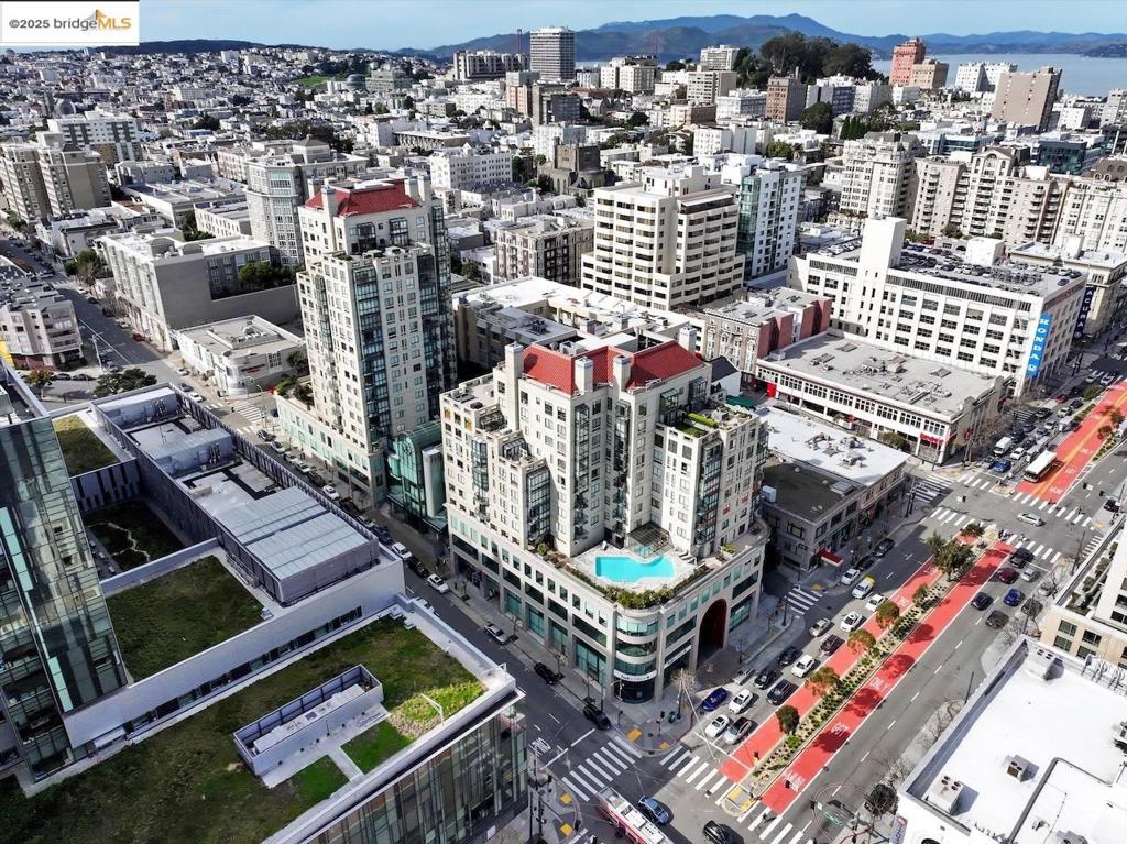 CIVIC CENTER - Residential