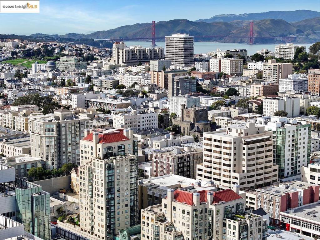 CIVIC CENTER - Residential