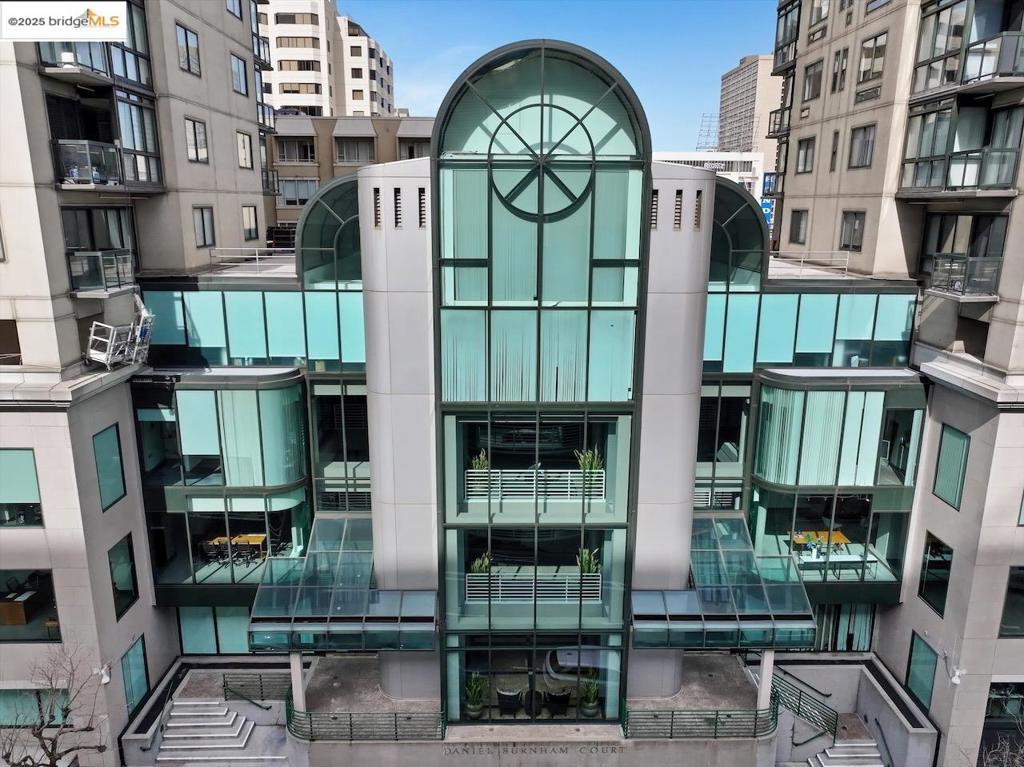 CIVIC CENTER - Residential