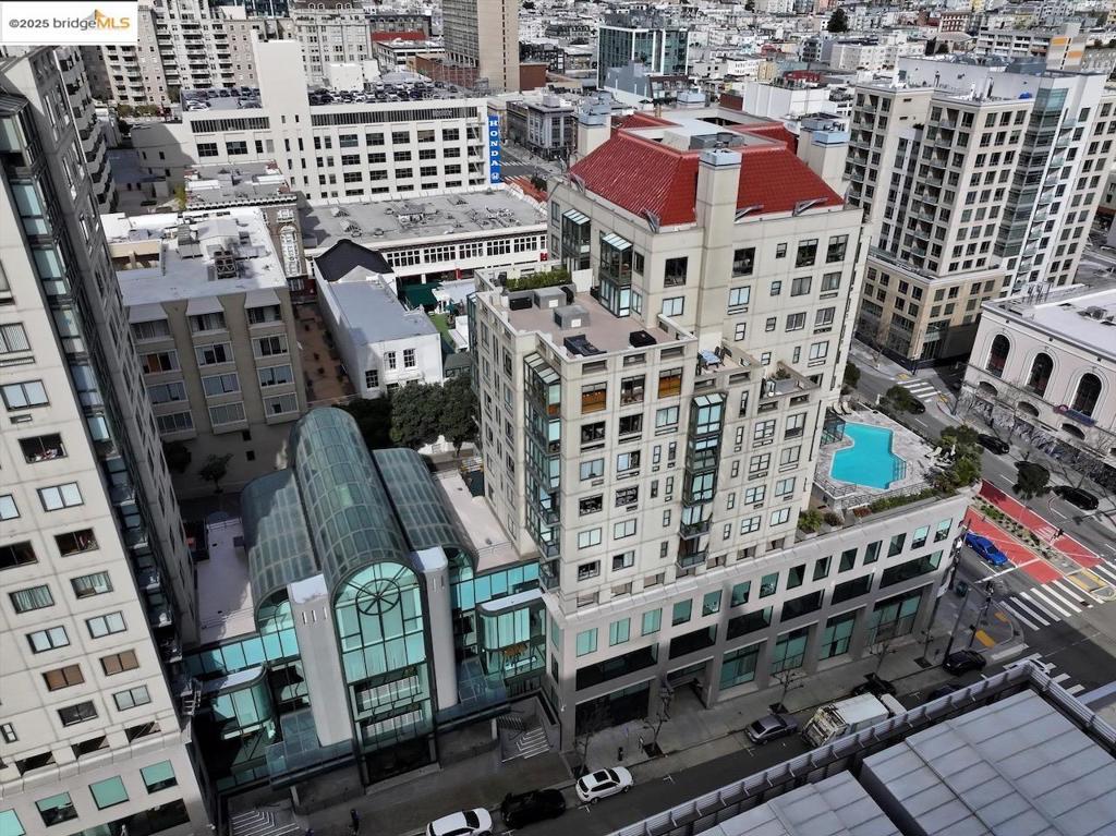CIVIC CENTER - Residential