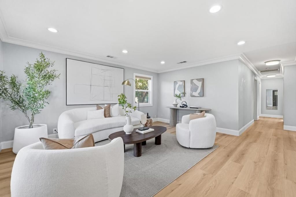 Photo of 2359 Brown Avenue, Santa Clara, CA 95051 (MLS # ML82040377)