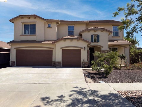 Photo of 2359 Hancock Dr DR, Fairfield, CA 94533 (MLS # 41148620)