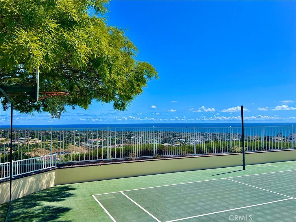 Photo of 2001 Via Aguila, San Clemente, CA 92673 (MLS # OC26121325)