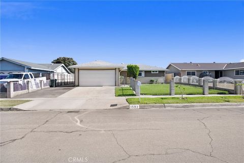 1593 W Carter Street Bloomington CA 92316
