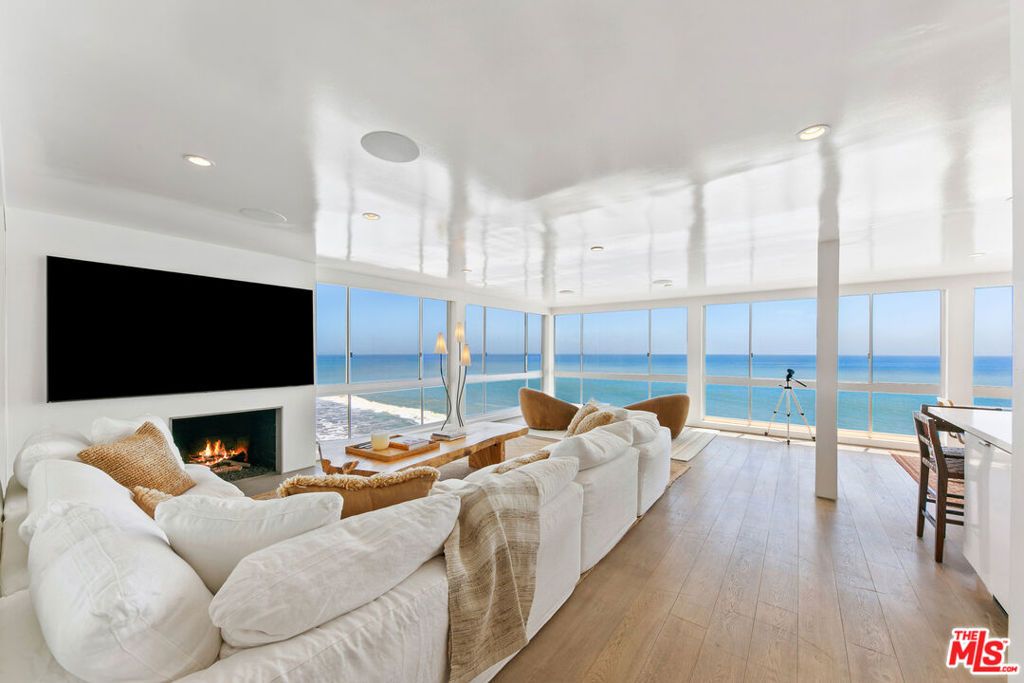 Photo of 22548 PACIFIC COAST Highway #311, Malibu, CA 90265 (MLS # 25599451)