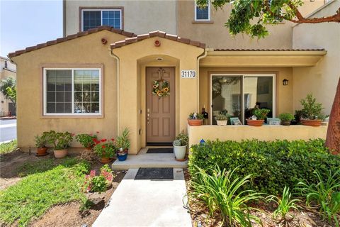 31170 Strawberry Tree Lane 67 Temecula CA 92592