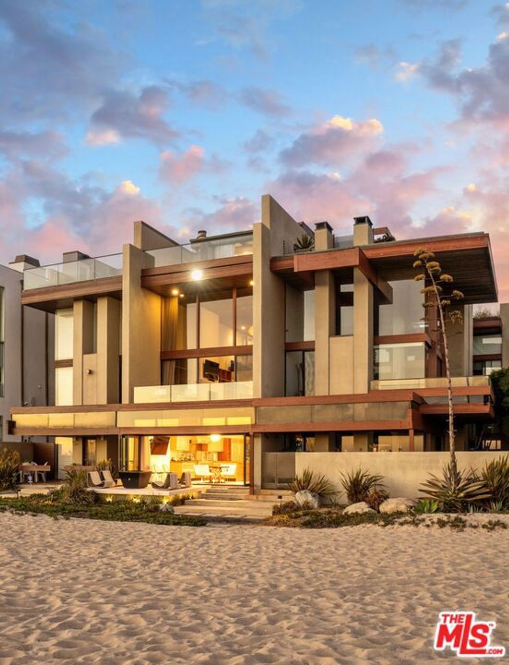 Photo of 3817 Ocean Front Walk, Marina Del Rey, CA 90292 (MLS # 25581465)