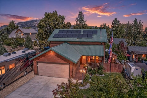 Photo of 1242 Alpinview Drive Dr, Big Bear City, CA 92314 (MLS # IG26217279)