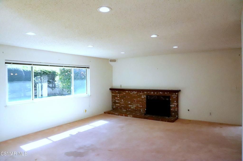 Photo of 2684 Lander Court, Newbury Park, CA 91320 (MLS # 226001066)