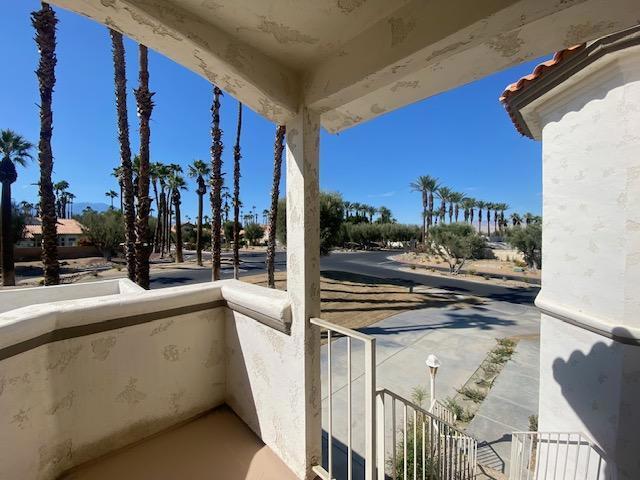 551 Desert Falls Drive N