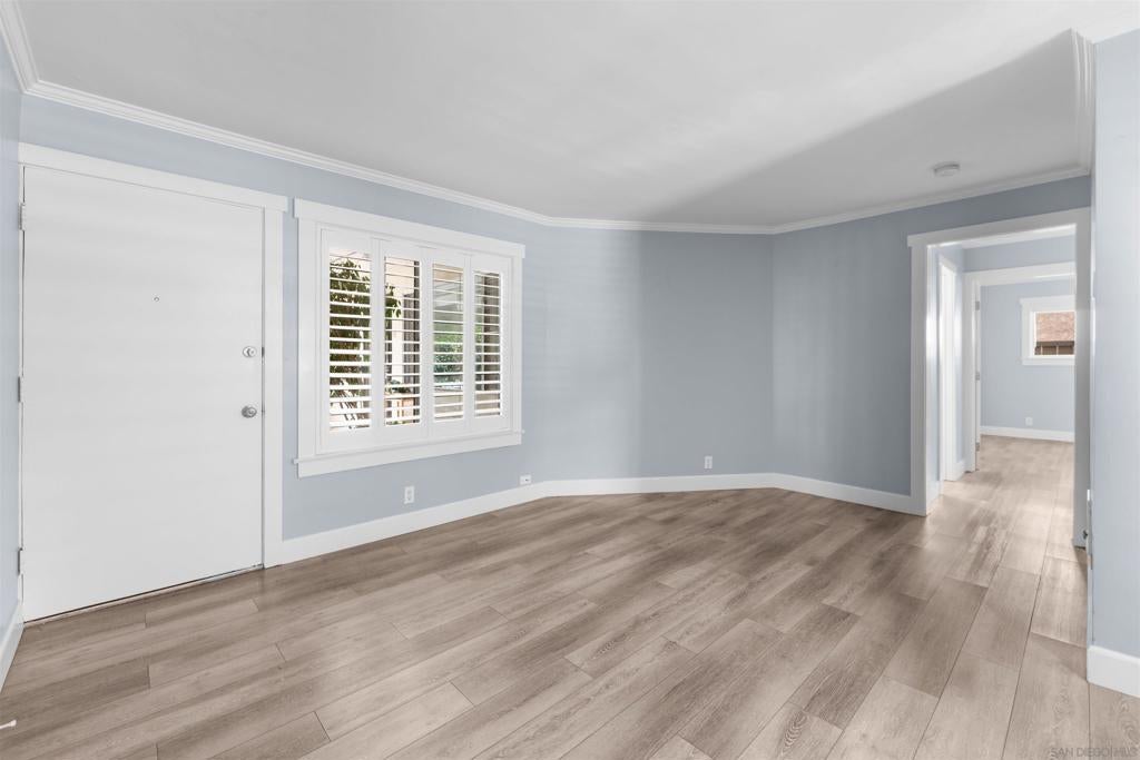 1740 Roosevelt APT B