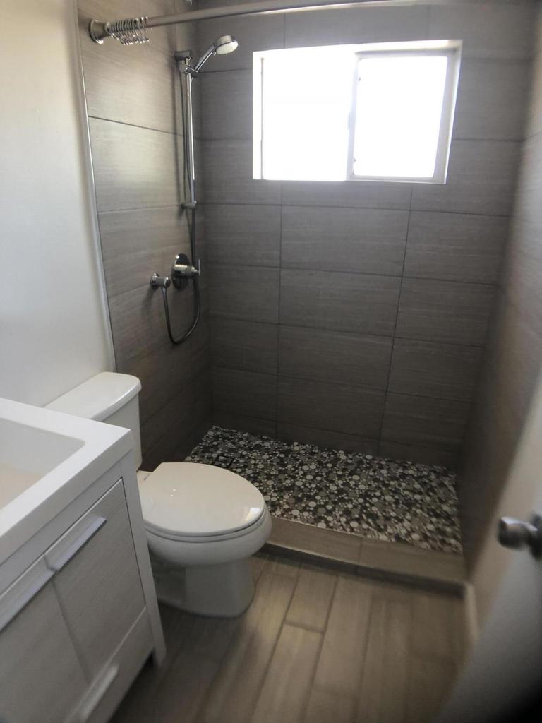 4086 E Calle De Carlos