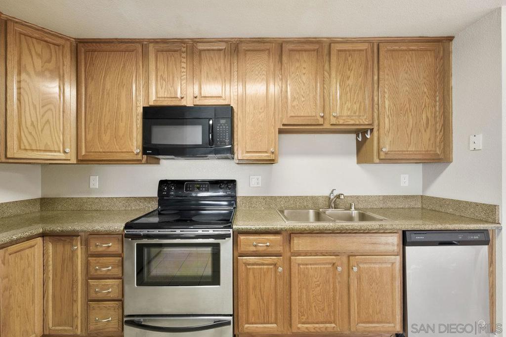 1825 Bayview Heights Dr 84