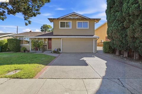 Photo of 1727 Andrea Pl Pl, Santa Clara, CA 95051 (MLS # 41128504)