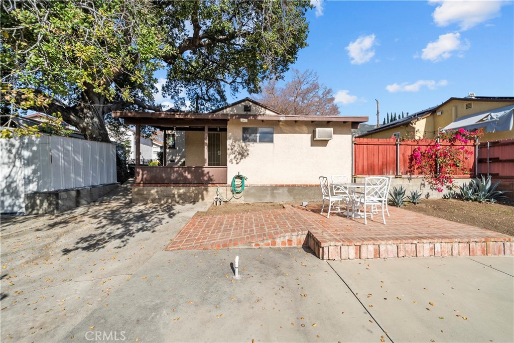 3318 Prospect Avenue