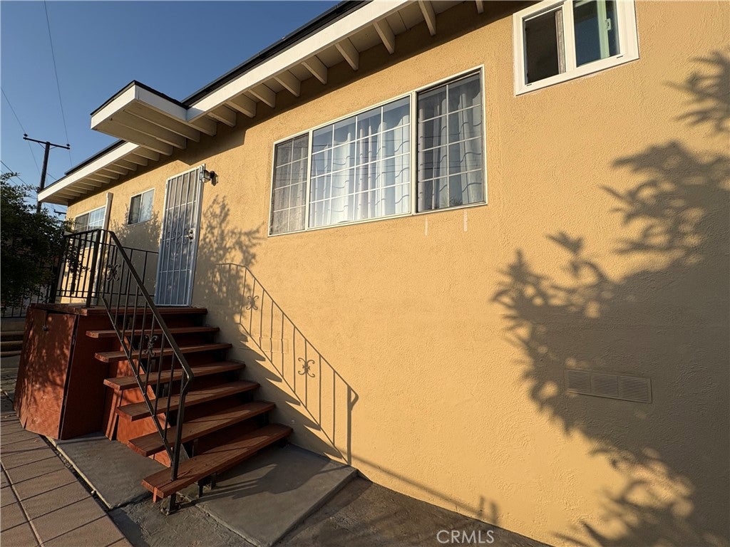 2005 Redding Ave