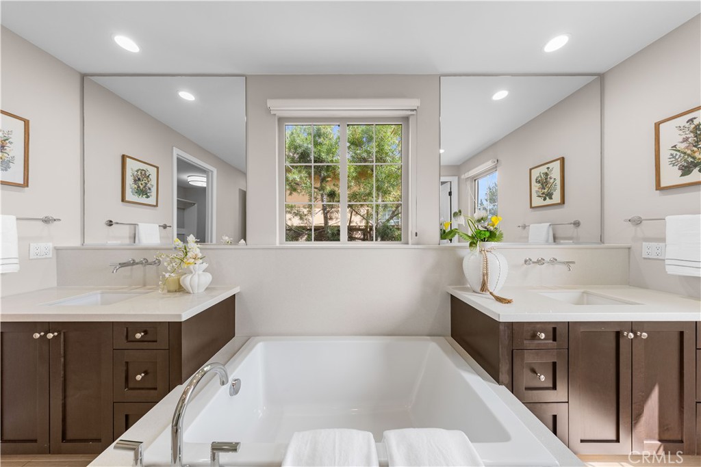 139 Sunset, Irvine CA 92602 - Photo 25