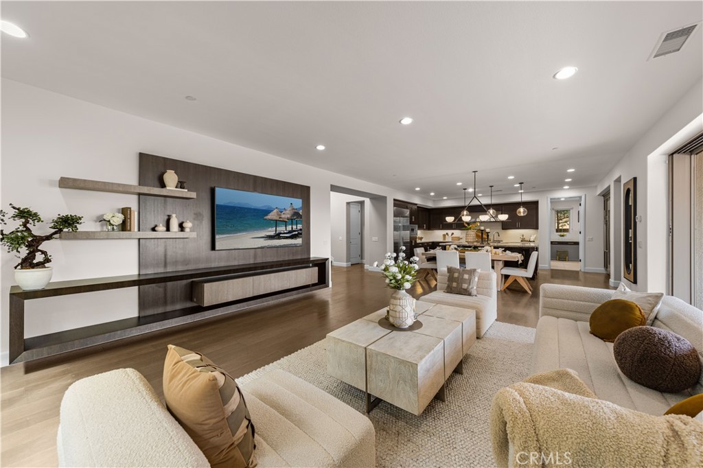 139 Sunset, Irvine CA 92602 - Photo 9