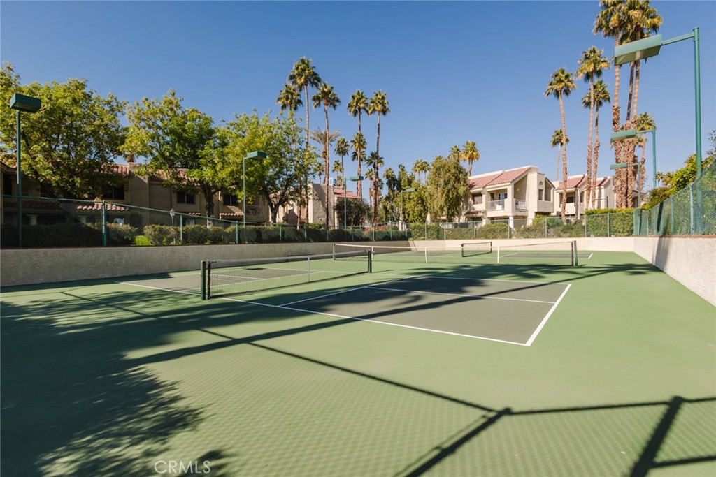 Tahquitz Creek Golf Course (33508) - Residential