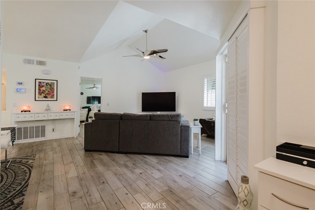 Tahquitz Creek Golf Course (33508) - Residential