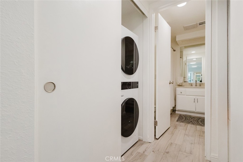 Tahquitz Creek Golf Course (33508) - Residential