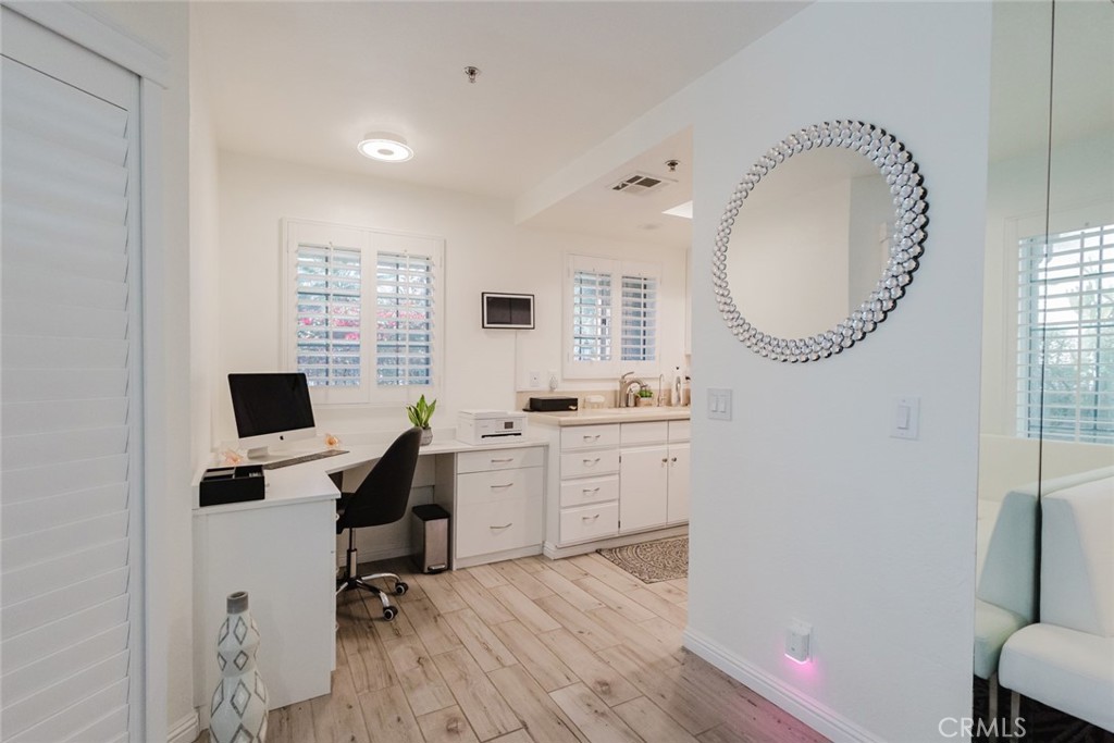 Tahquitz Creek Golf Course (33508) - Residential