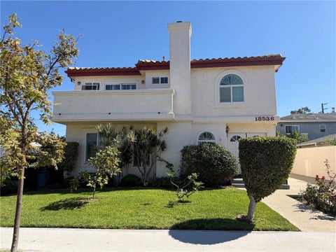 Photo of 18536 Ashley Avenue Ave, Torrance, CA 90504 (MLS # SB26209771)