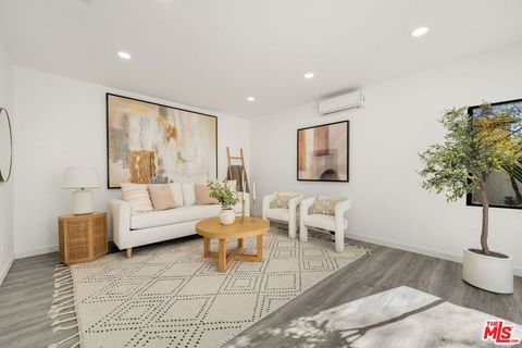 Photo of 4812 Seldner Avenue, Los Angeles, CA 90032 (MLS # 25626559)