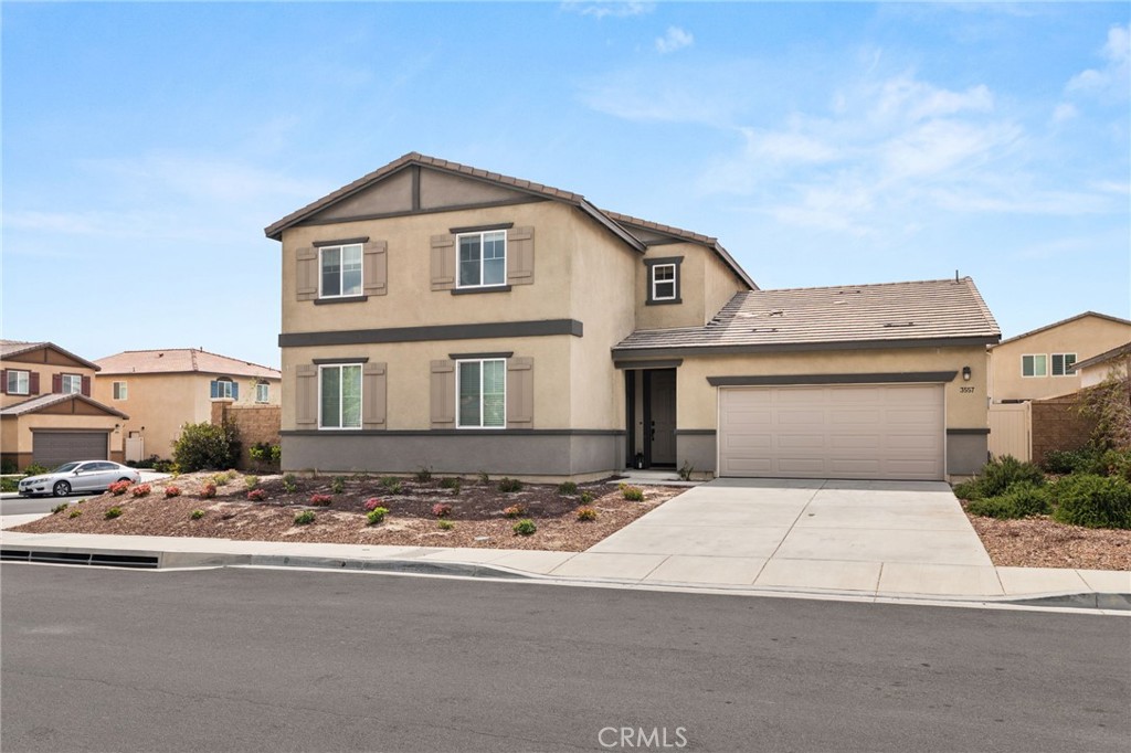 Properties 3 3557 W Seco