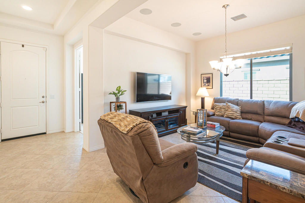 42897 Cusino Court