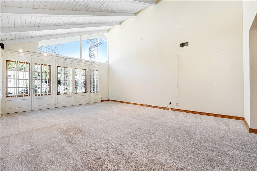 440 Manzanita Avenue
