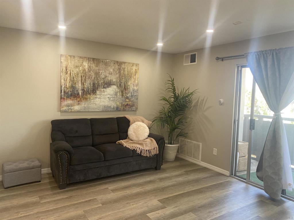 1611 S Hotel Circle 112