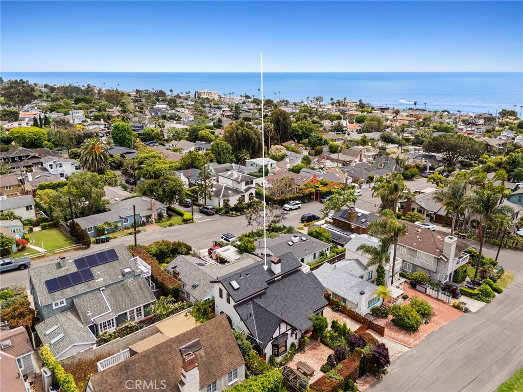 615 Seaview Street