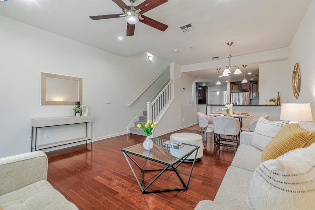 40733 Greystone Ter