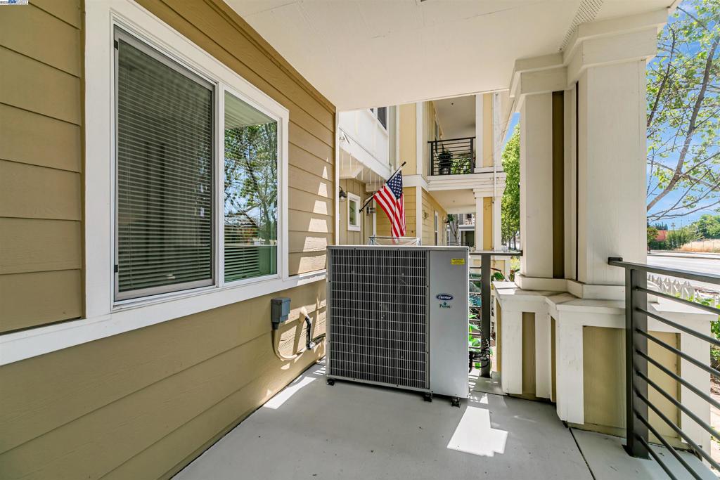 40733 Greystone Ter