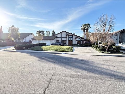Photo of 3126 E Oak Knoll, West Covina, CA 91791 (MLS # CV26060859)