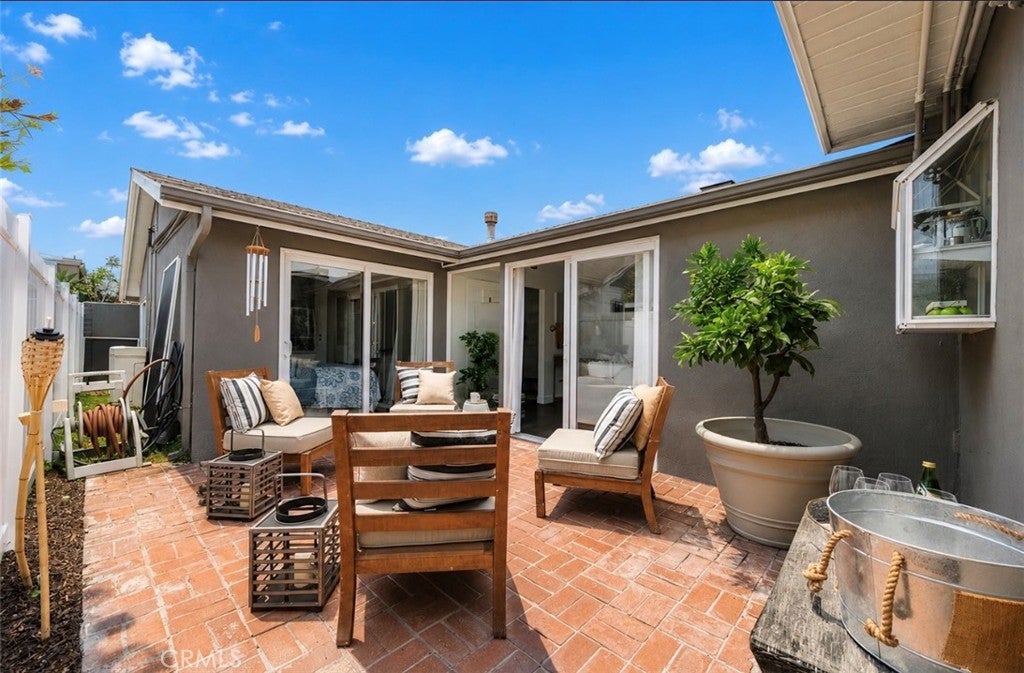332 Lugonia Street, Newport Beach CA 92663 - Photo 13