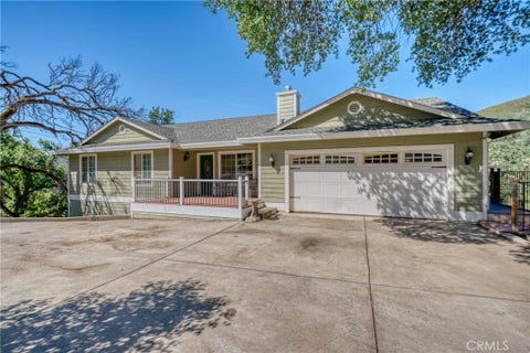Photo of 3409 Wolf Creek RD, Clearlake Oaks, CA 95423 (MLS # LC26120625)