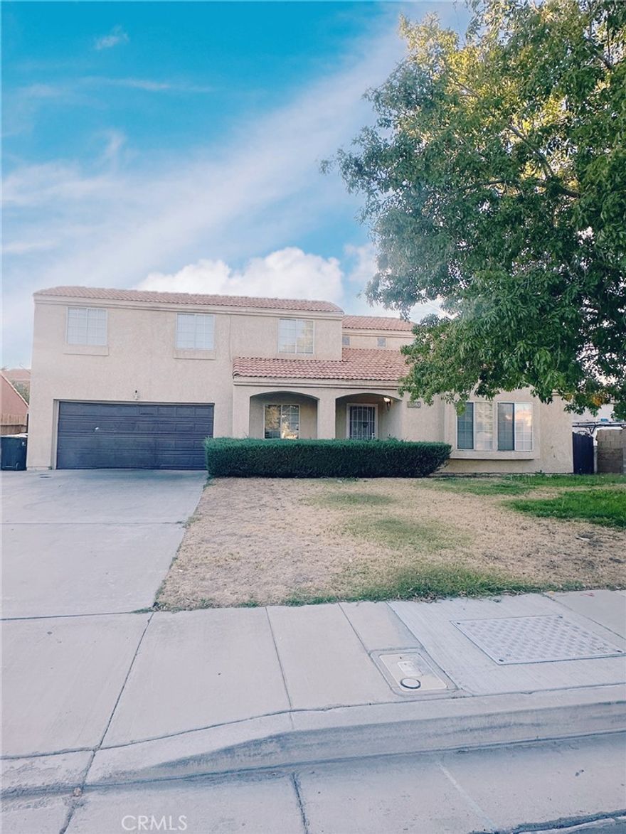 Welcome to this stunning two-story home featuring 4 spacious bedrooms and 2 full bathrooms, perfect for comfortable family living. The property offers an open and bright floor plan with plenty of natural light throughout. Enjoy large bedrooms, generously sized bathrooms, and a well-designed kitchen ideal for everyday living and entertaining.
The home also includes a two-car garage, providing convenient parking and additional storage space. With its inviting layout and charming curb appeal, this home is ready for you to move in and make it your own.